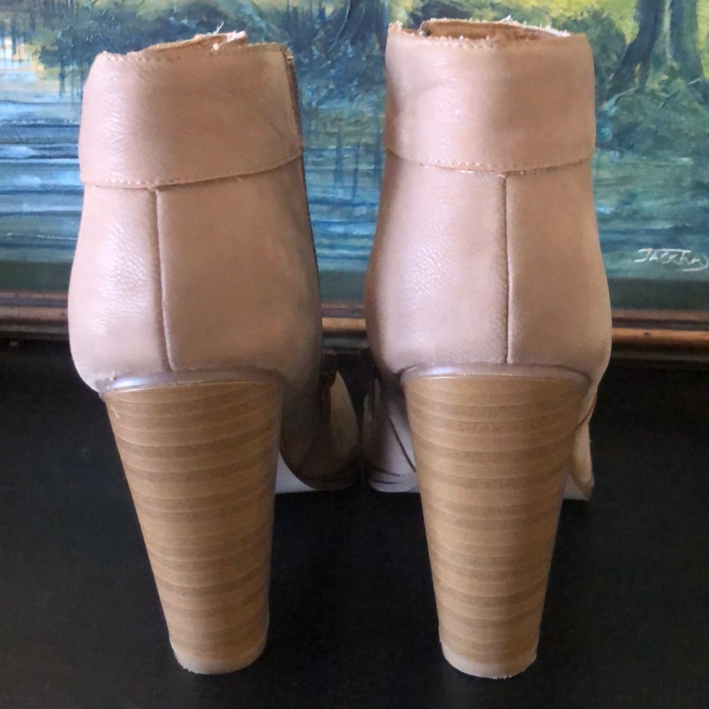 JustFab heeled booties - Picture 5 of 5